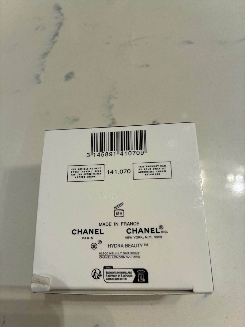 CHANEL Hydra Beauty Micro Crème - Picture 3 of 3